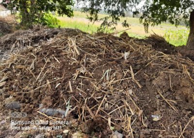 Agri Composting/ शेतातील काडी कच-याचे कंपोस्ट